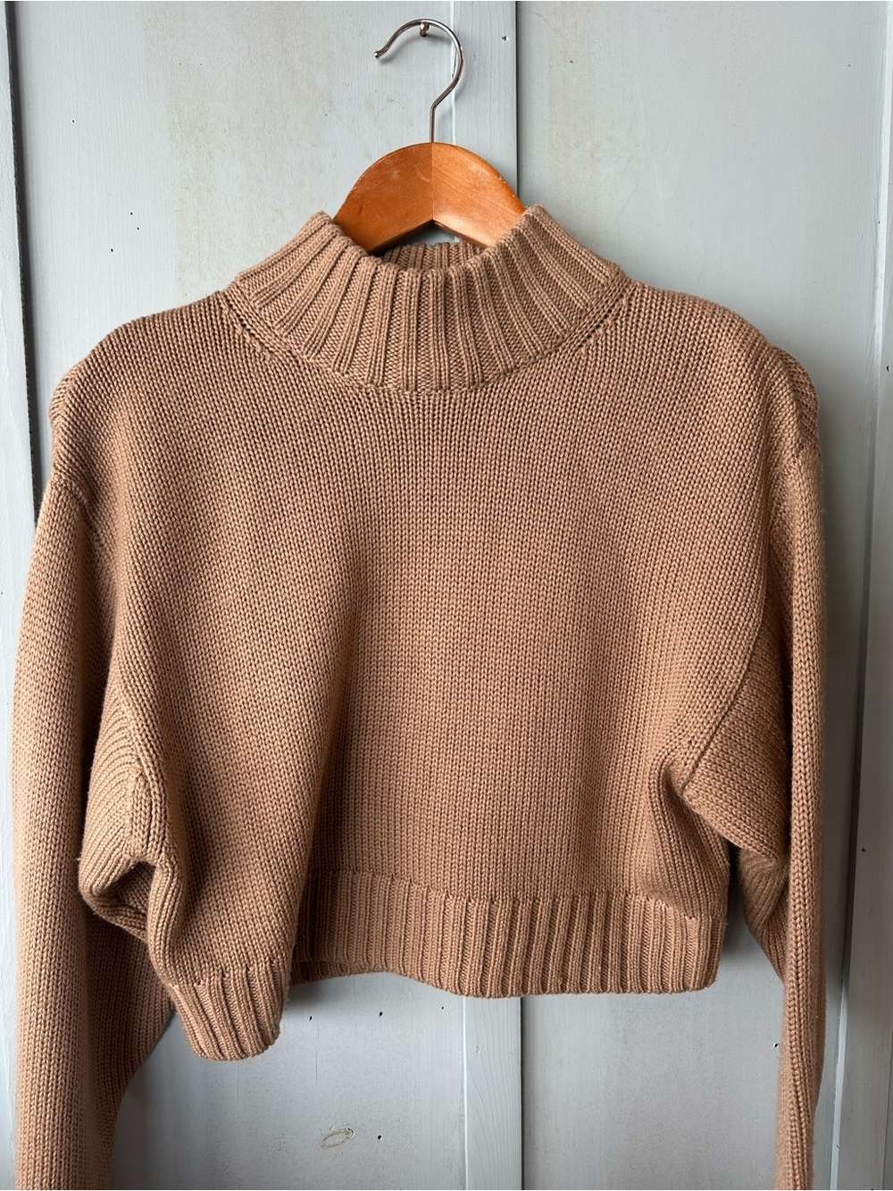 Aritzia Wilfred Free 100% Merino Wool Turtleneck Cropped Sweater Oversized Loose - Picture 4 of 9